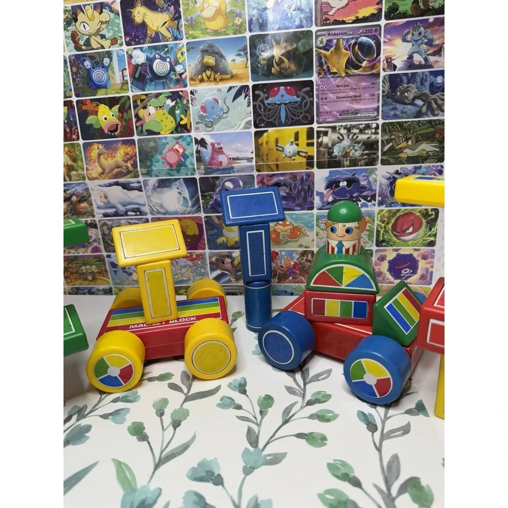 Vintage Hilco Magnetic Blocks Building Set Lot of‎ 29 Pieces Plastic Toys